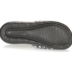 Nike Victori One