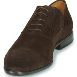 Richelieu Brett & Sons