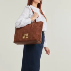 Shopping Love Moschino