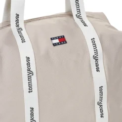Shopping Tommy Jeans