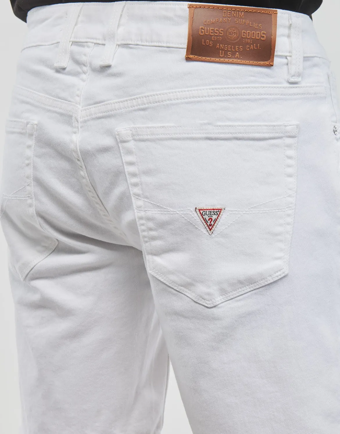 Shorts Guess