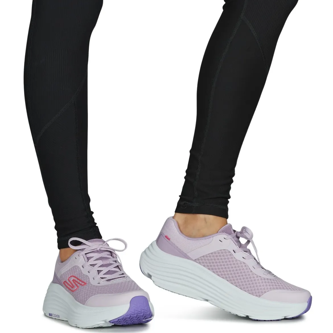 Skechers MAX CUSHIONING ENDEAVOUR