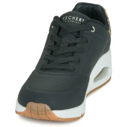 Skechers UNO