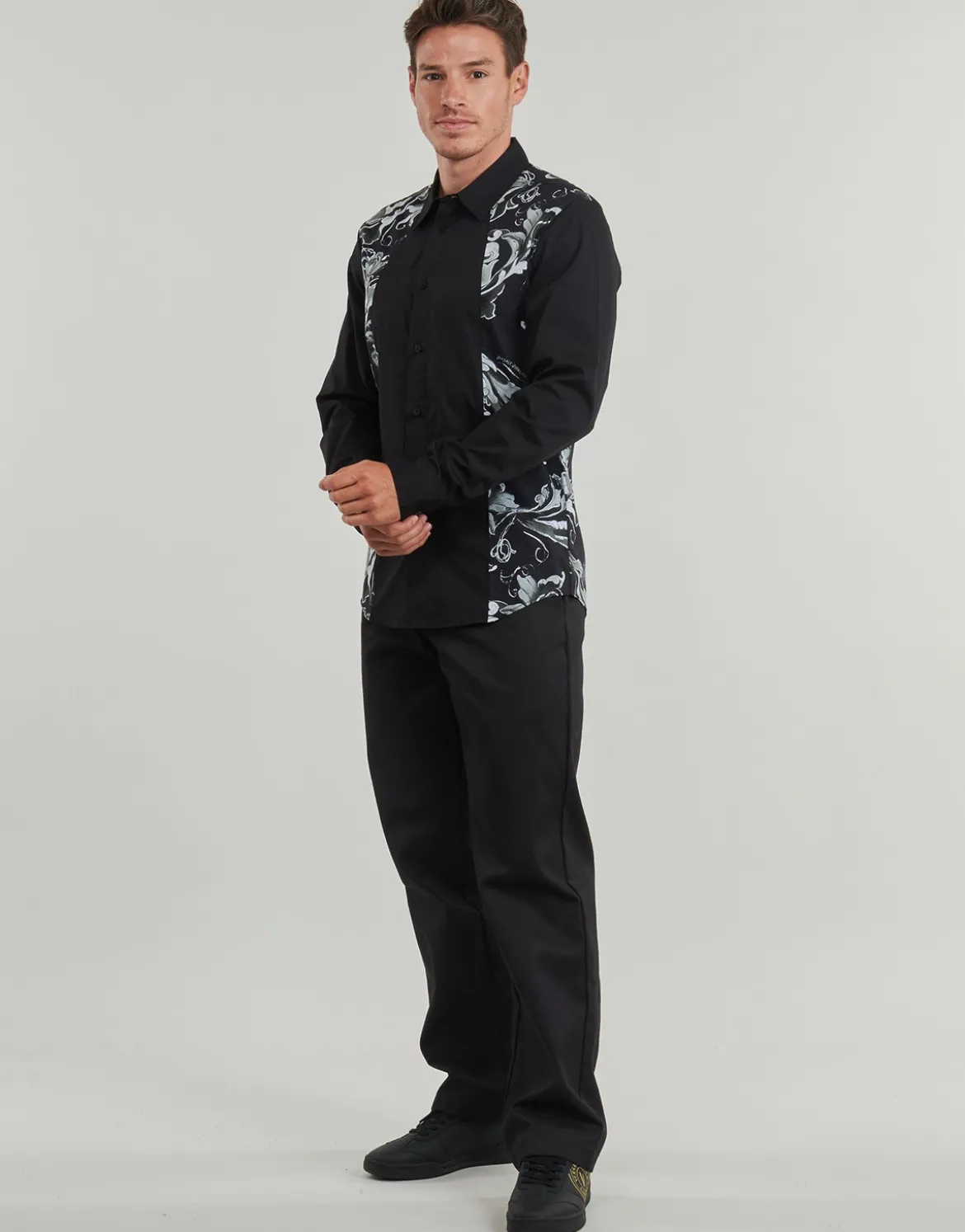 Skjorter m. lange ærmer Versace Jeans Couture