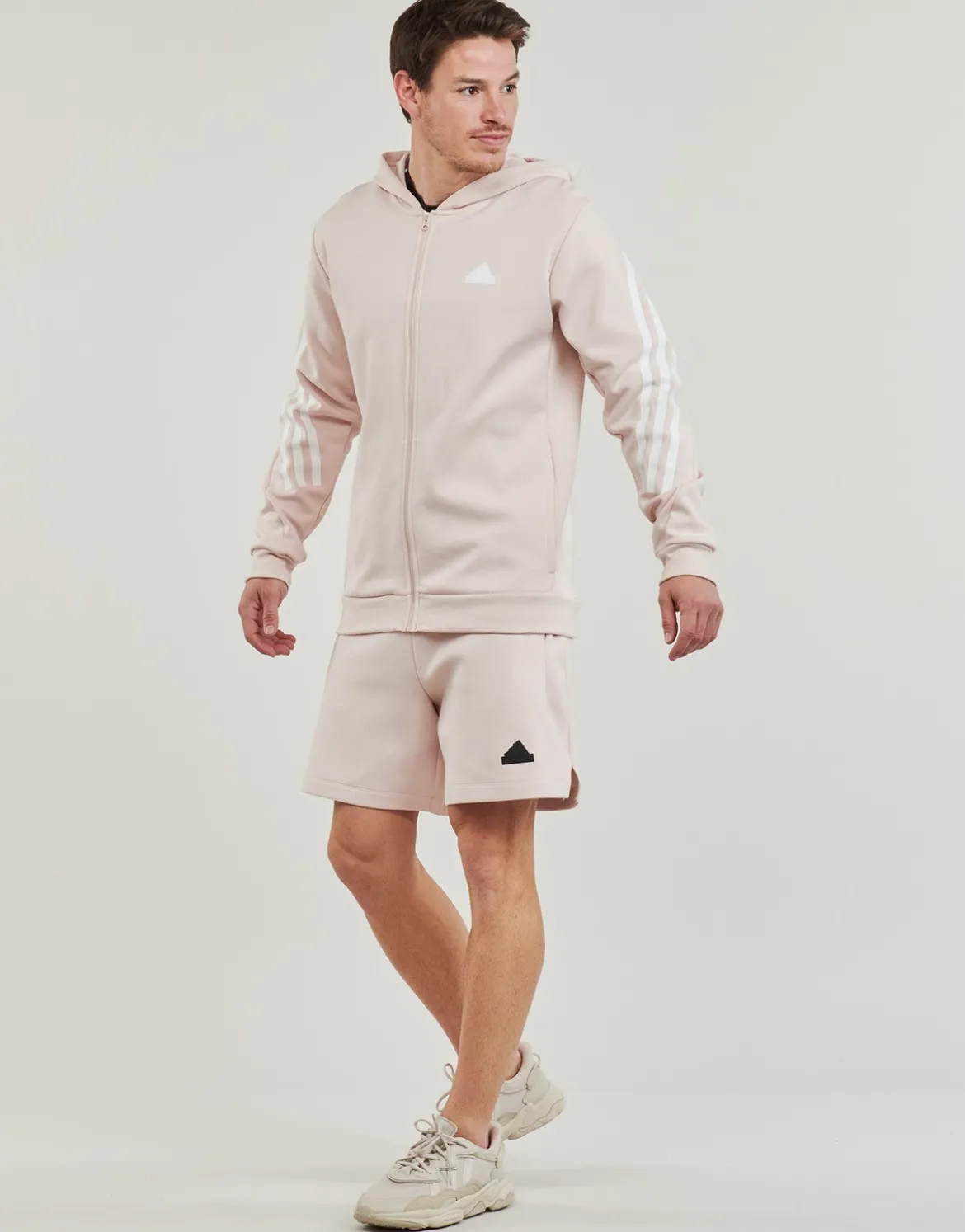 Sweatshirts m. hætte adidas