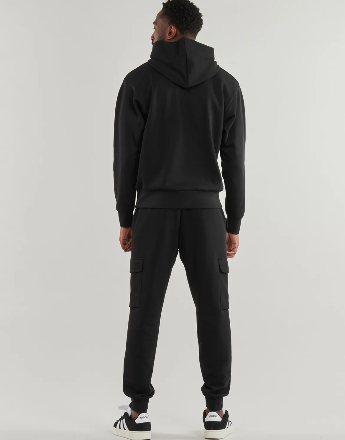 Sweatshirts m. hætte adidas