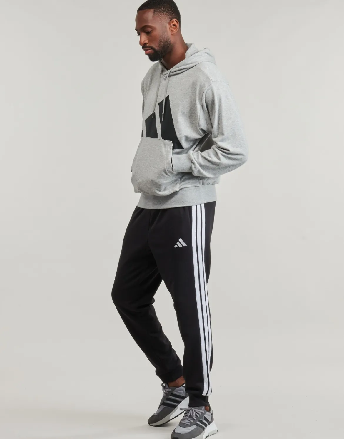 Sweatshirts m. hætte adidas
