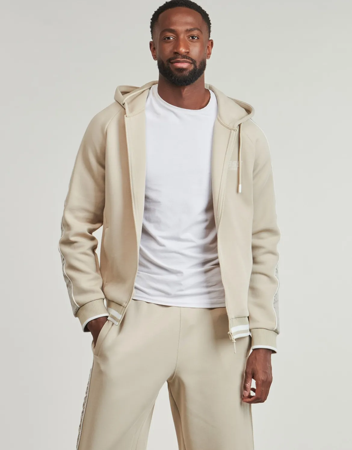 Sweatshirts m. hætte Guess