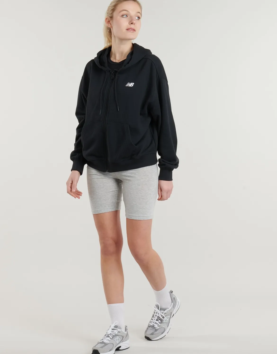 Sweatshirts m. hætte New Balance
