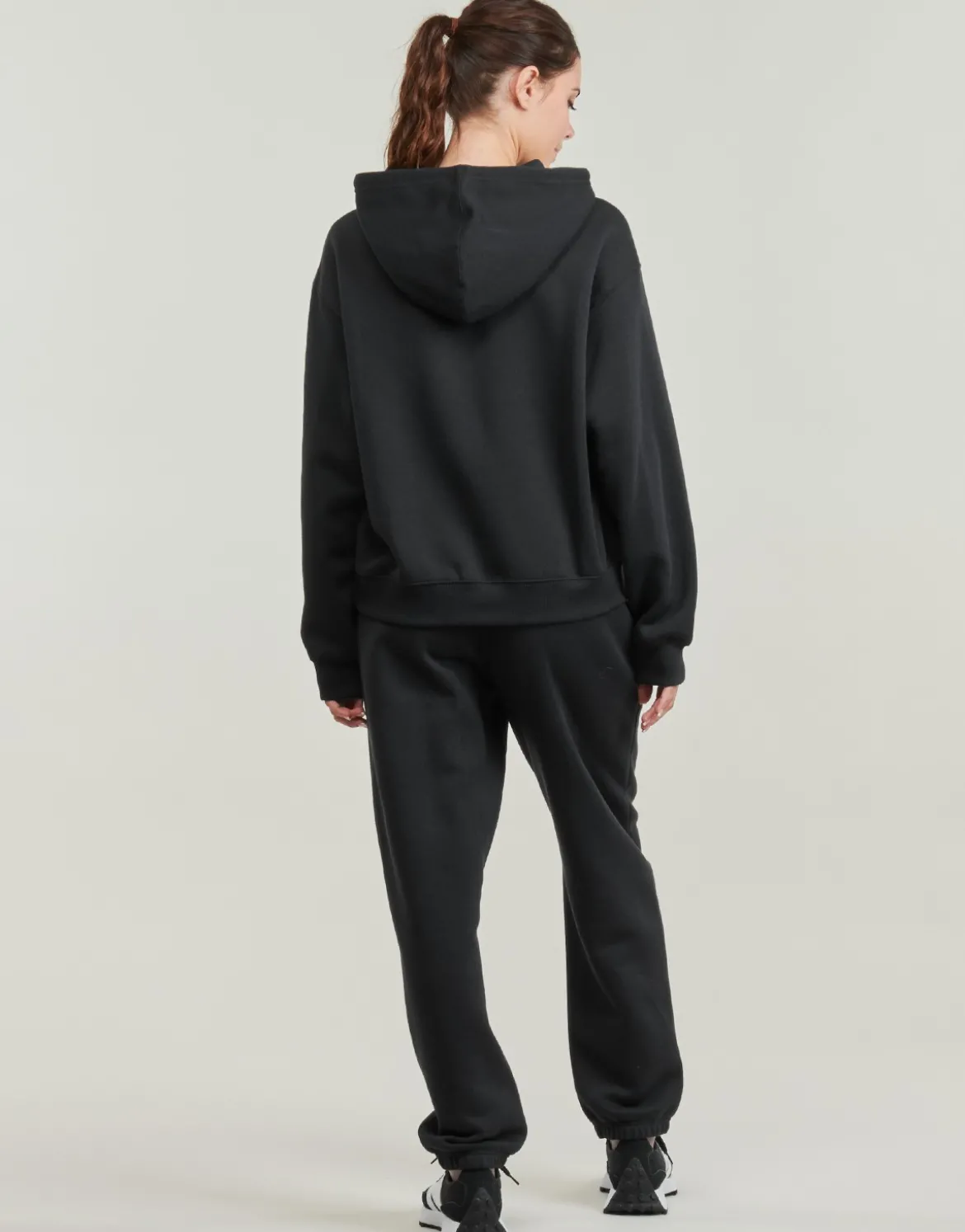 Sweatshirts m. hætte New Balance