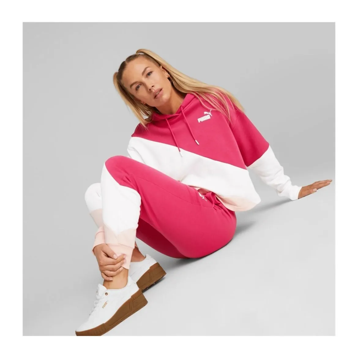 Sweatshirts m. hætte Puma