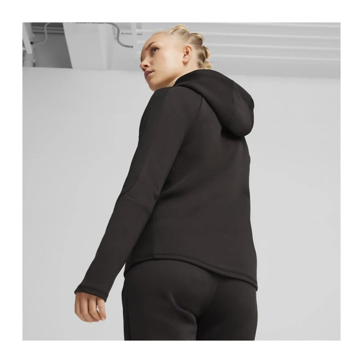 Sweatshirts m. hætte Puma