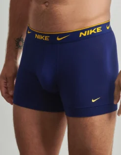 Trunks Nike