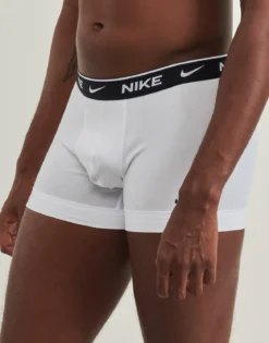 Trunks Nike