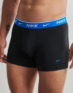 Trunks Nike