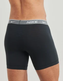 Trunks Nike