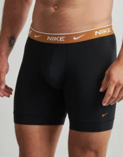 Trunks Nike