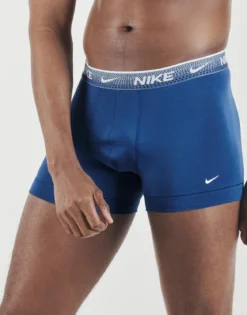 Trunks Nike