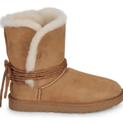 UGG bailey