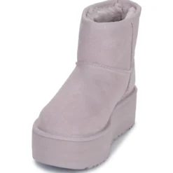 UGG Classic