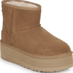 UGG Classic