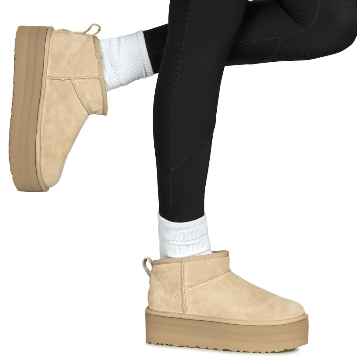UGG CLASSIC ULTRA MINI