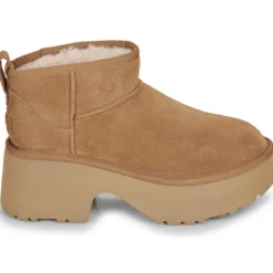 UGG CLASSIC ULTRA MINI