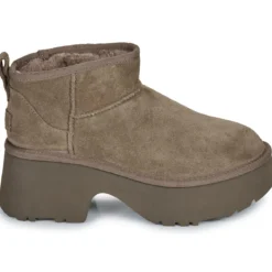 UGG CLASSIC ULTRA MINI