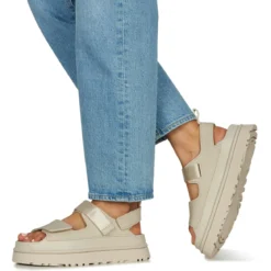 UGG GOLDENGLOW