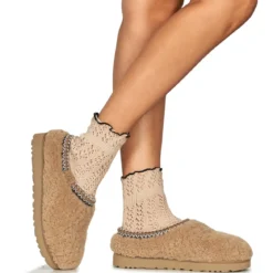 UGG TASMAN