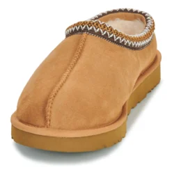 UGG TASMAN