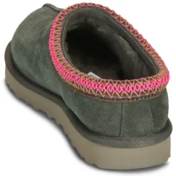 UGG TASMAN II