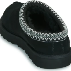 UGG TASMAN II