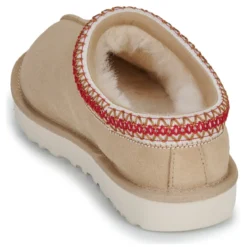 UGG TASMAN II