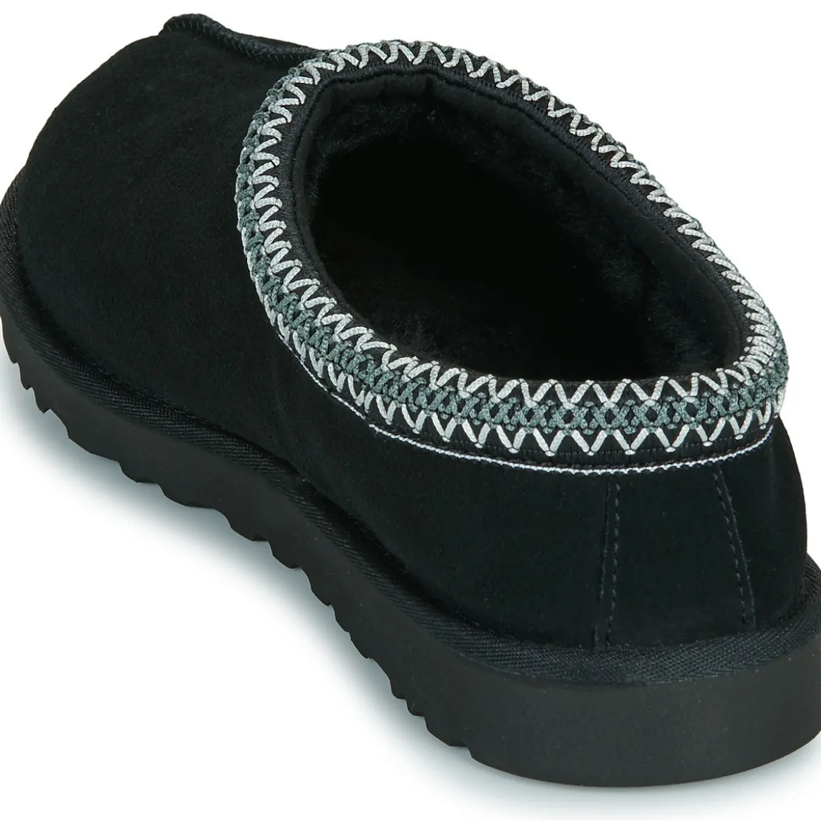 UGG TASMAN II