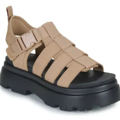 UGG W CORA