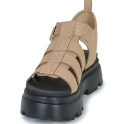 UGG W CORA