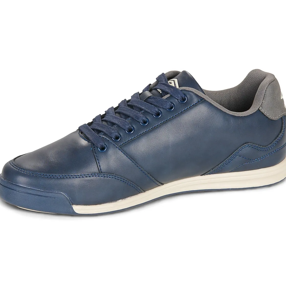 Umbro URIEL