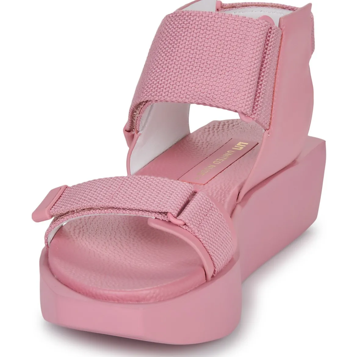 United nude WA LO