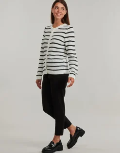 Veste / Cardigans Vila